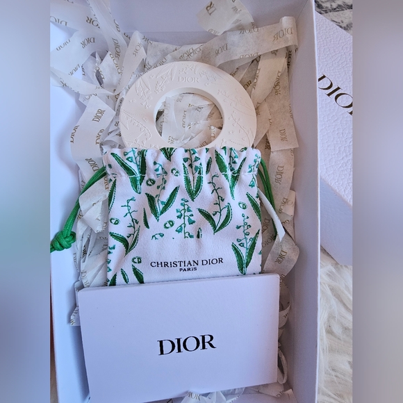 Dior Ceramic Air Freshener Limited Edition Gift Set - Picture 8 of 9